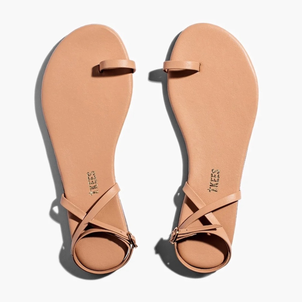EUC Tkees Phoebe Sandal - Size 10 US / 41 EUR - Pout / Tan